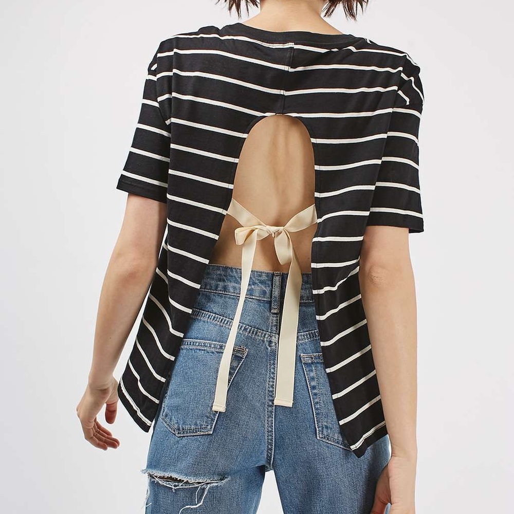 Topshop • Tie Back Cream T Shirt